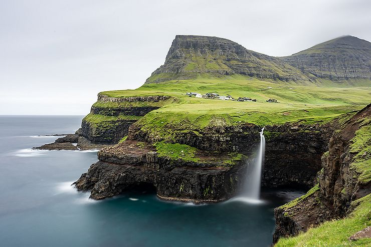 Mulafossur and Gasadalur