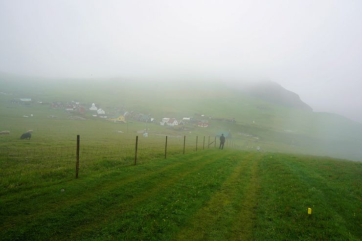 Lighthouse hike trail on Mykines.