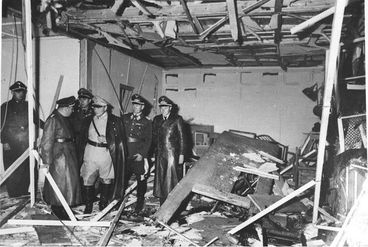 The demolished meeting room at Wolf's Lair (Bundesarchiv)
